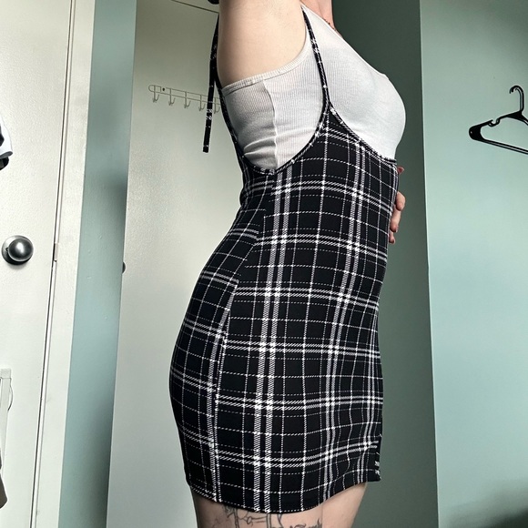 🎱 hipster skirt with shoulder ties - Picture 2 of 4